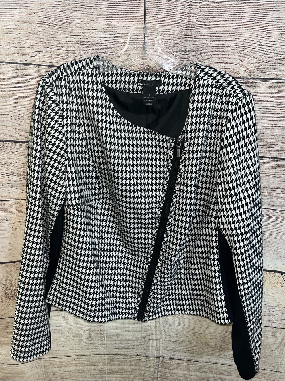 😍 Lane Bryant Black & White Houndstooth Asymmetrical Zip Blazer size 18